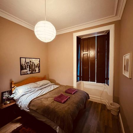 Central Room In Historic Tenement Shared Apartment Near Old Town EDI Exterior foto